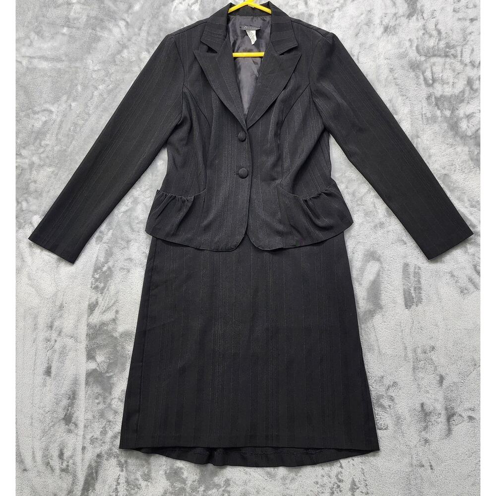 Vintage A-List by Wrapper‎ Skirt Suit Womens 11 Juniors Black Silver Striped